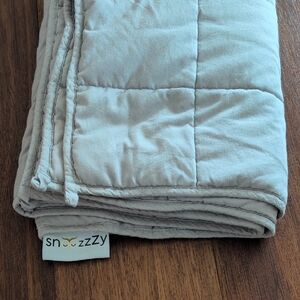 Gray Quilted Blanket